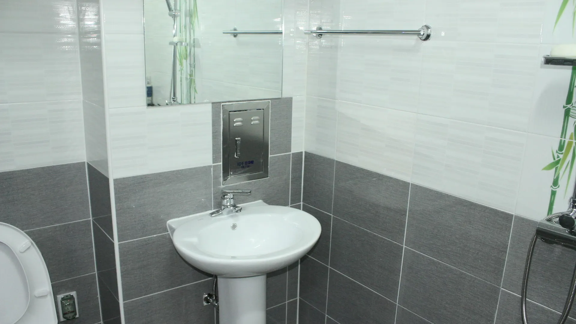 J Motel Puszan